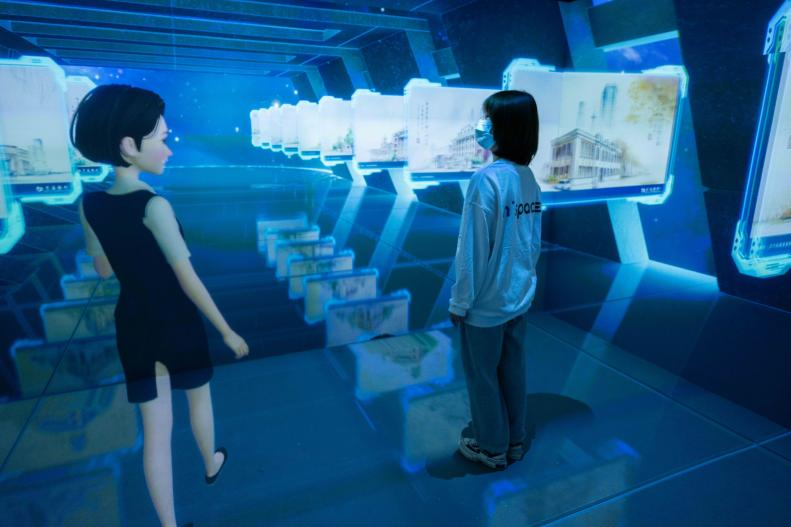 整数有约 | 一隅千象：打造裸眼3D沉浸式虚拟现实，用技术重塑人与空间的关系